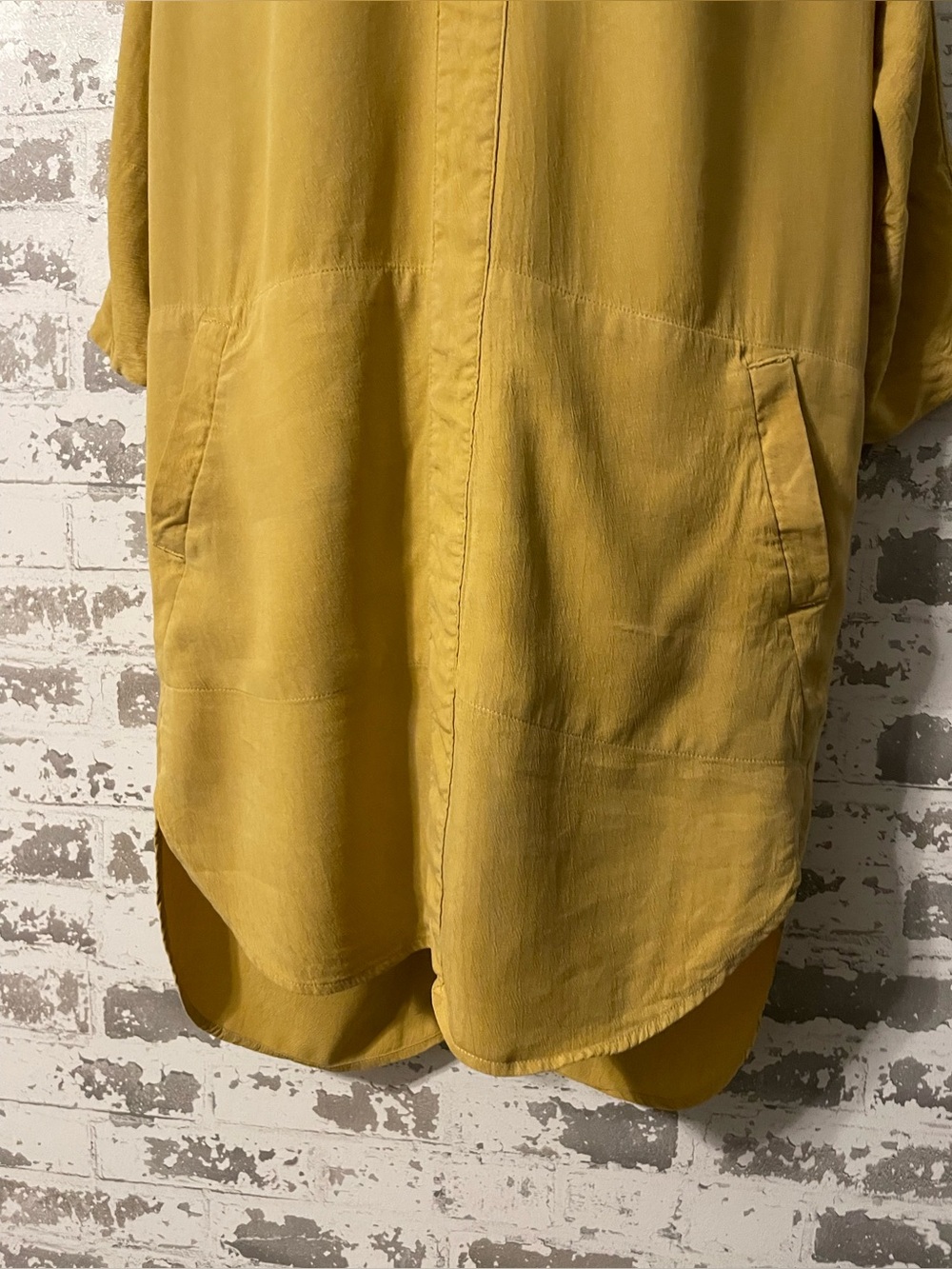 The Odells Cumin Oversized Tunic Dress S Mustard Tencel Rayon Pockets Minimalist - Picture 6 of 9
